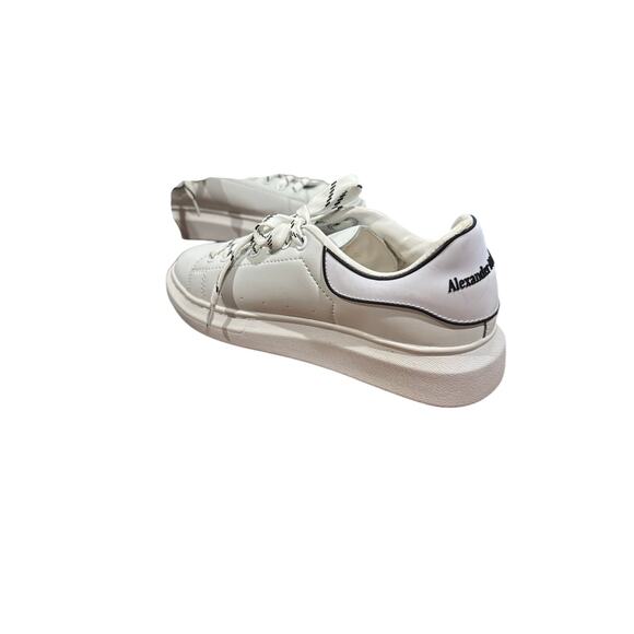 Alexander McQueen Oversized Sneakers Size EU 42 US 11 - Picture 1 of 12
